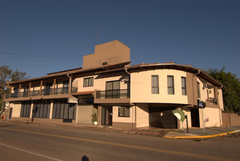 Novo Hotel Tinho Rio do Sul Eksteriør bilde